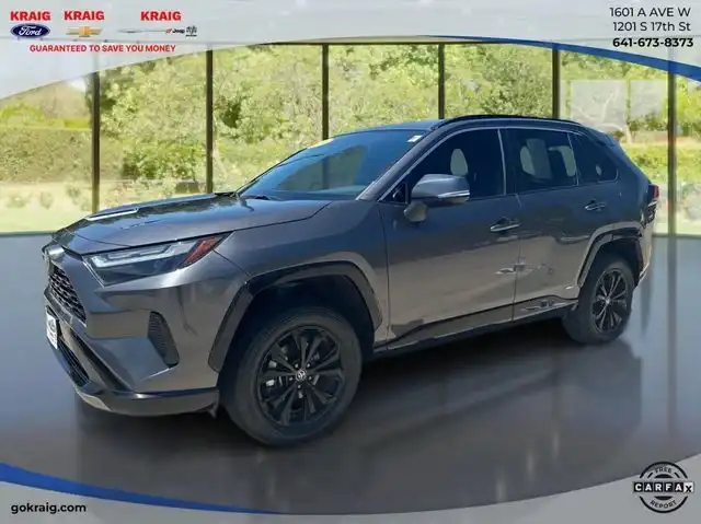 2024 Toyota RAV4 Hybrid SE AWD's photo