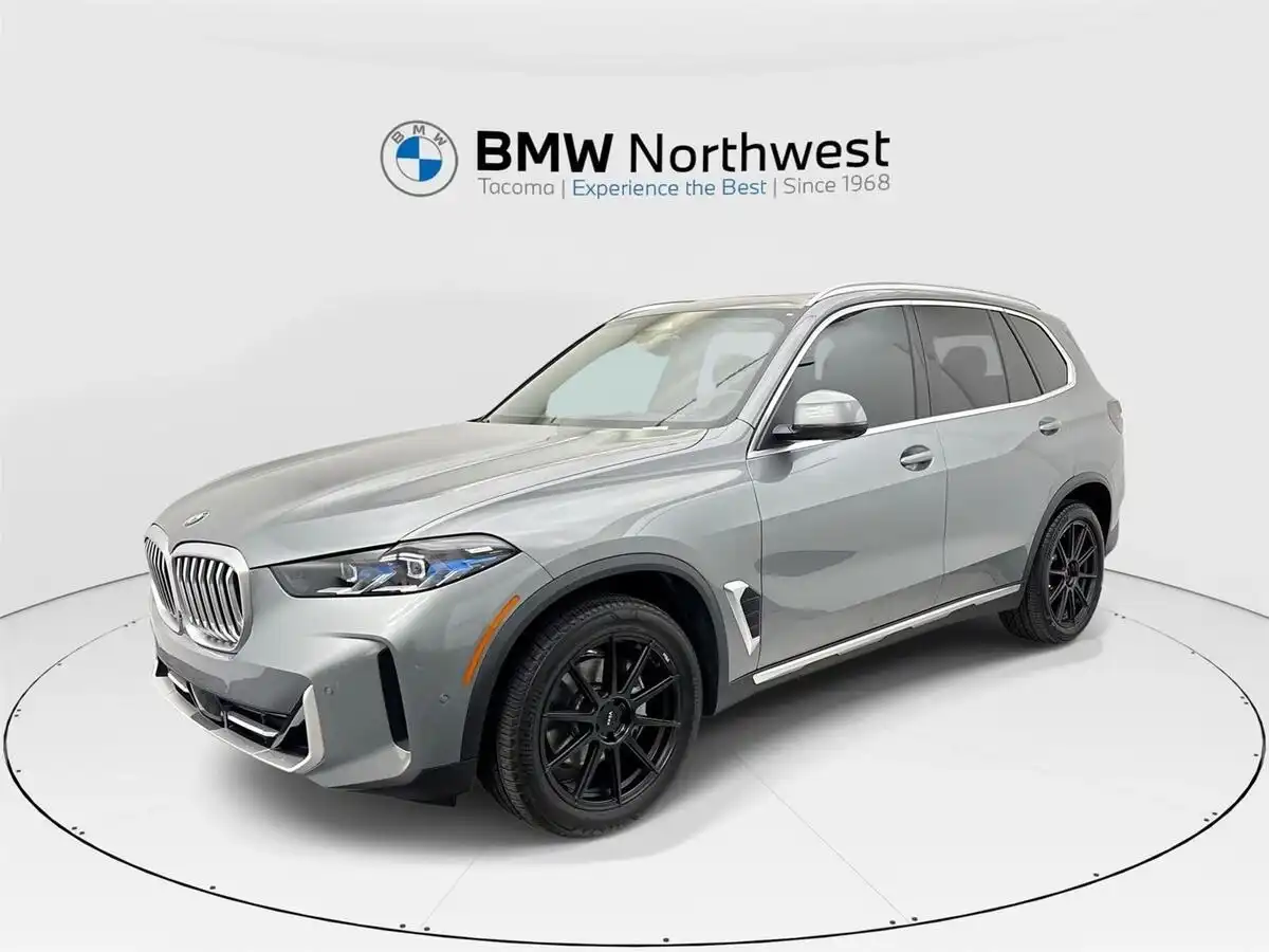 2024 BMW X5 xDrive40i's photo
