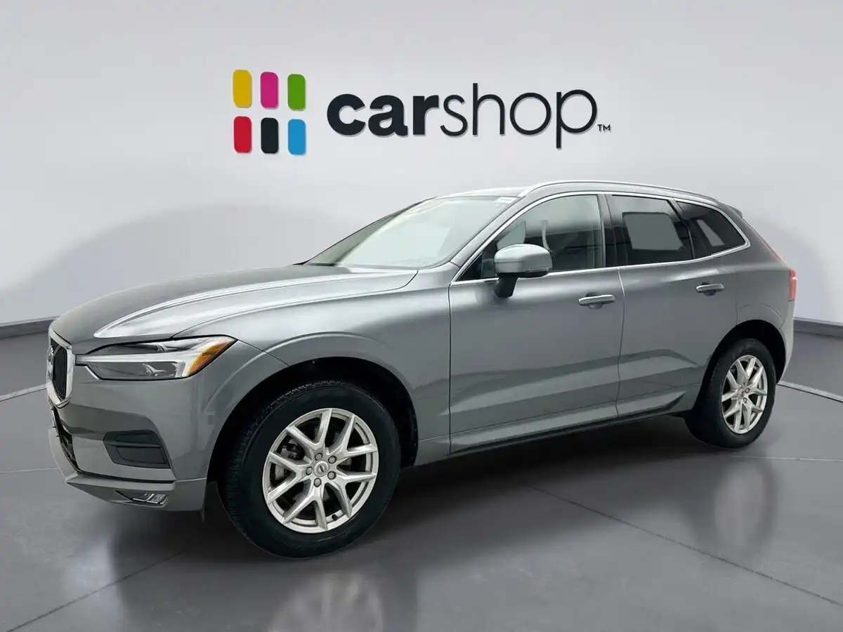 2021 Volvo XC60 T5 Momentum AWD's photo