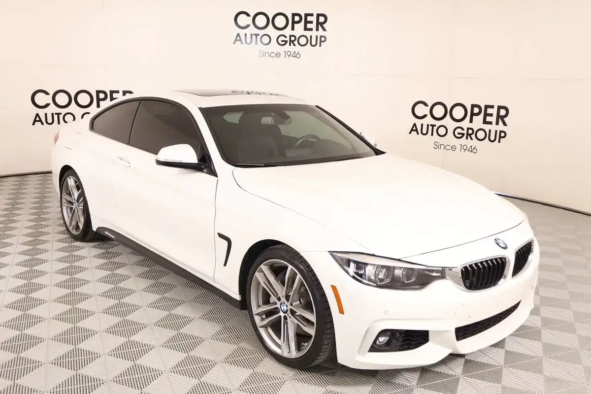 2019 BMW 4 Series 440i Coupe's photo