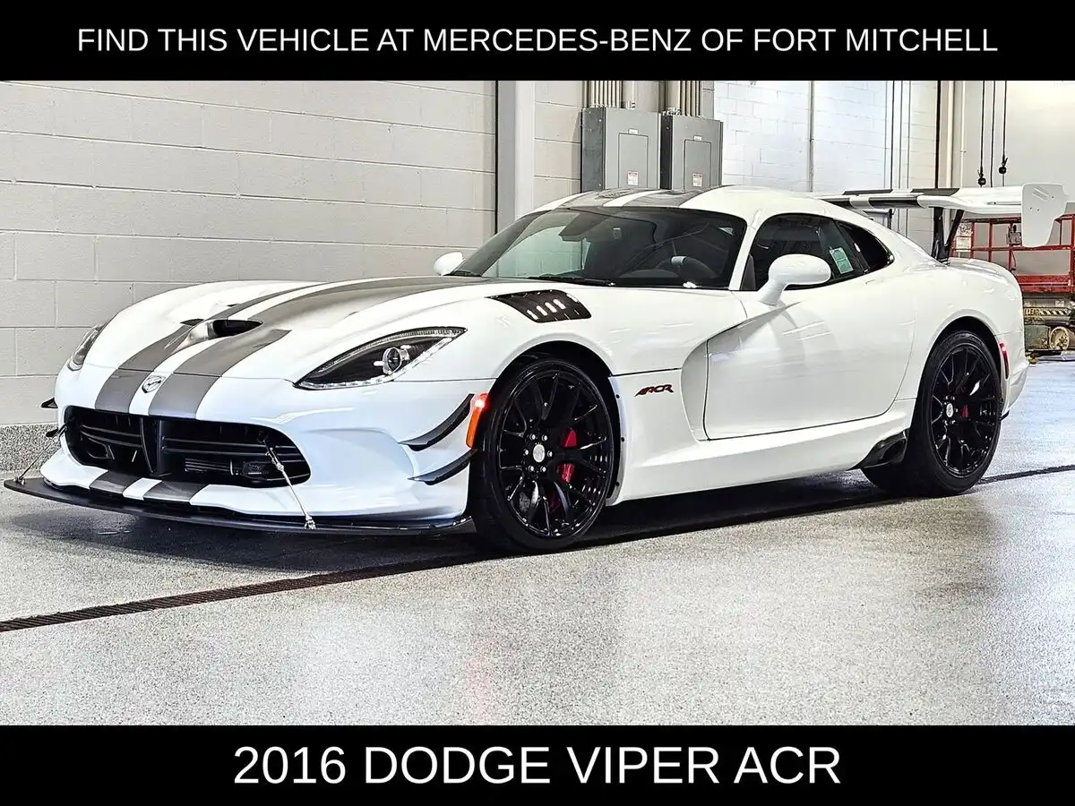 2016 Dodge Viper ACR's photo