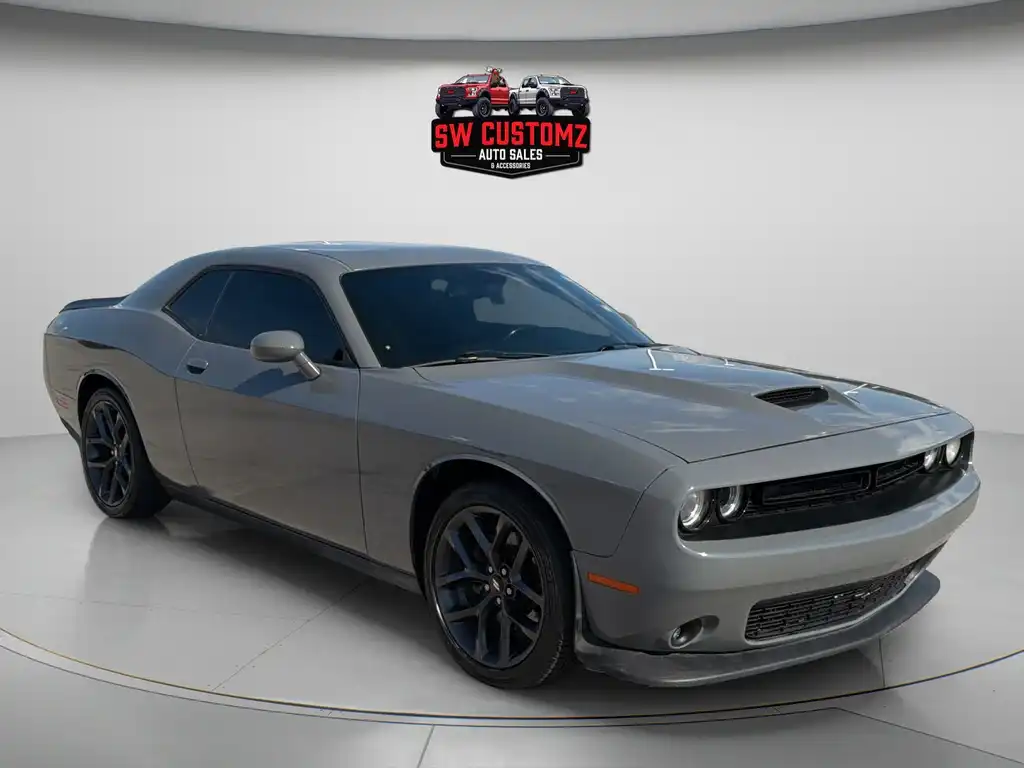 2019 Dodge Challenger GT Auto's photo