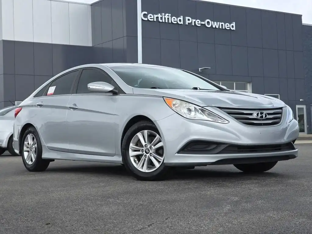 2014 Hyundai Sonata GLS I4 A/T PZEV's photo