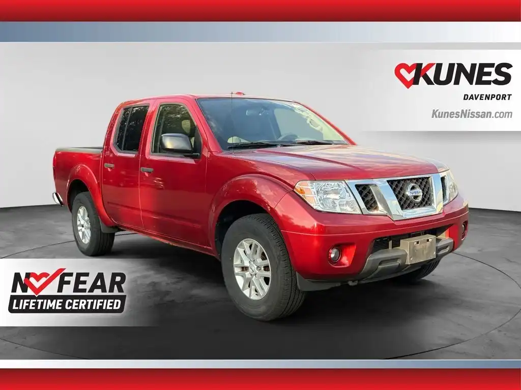 2017 Nissan Frontier 4.0 SV Crew Cab 4WD Auto SWB's photo