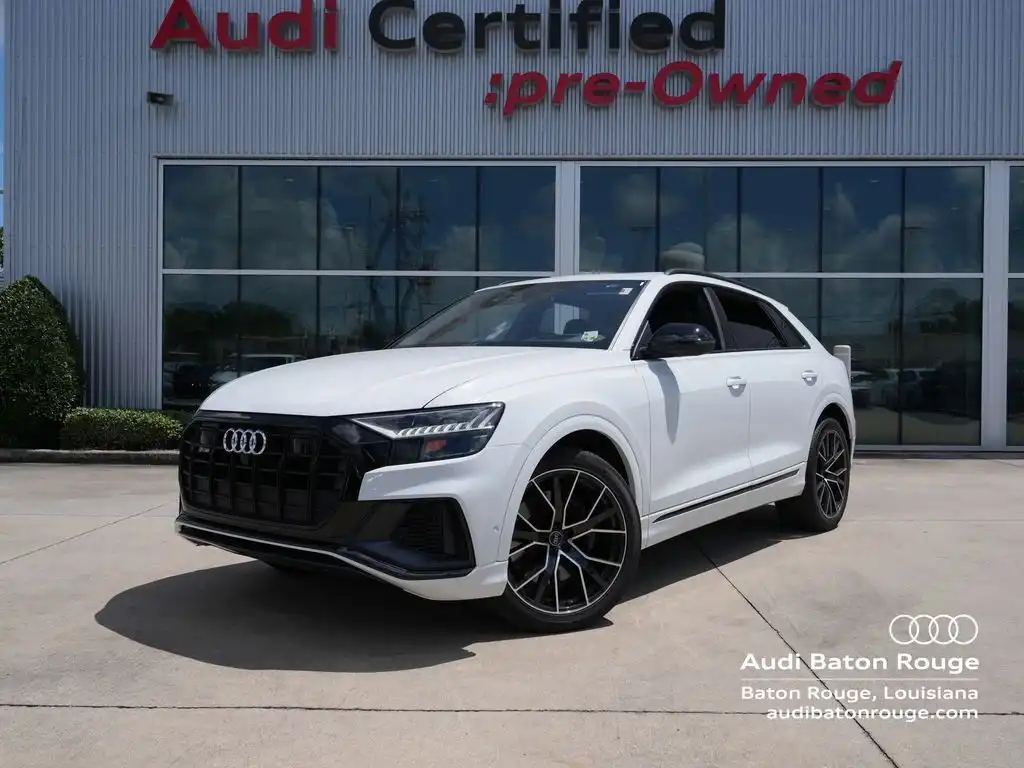 2023 Audi SQ8 Prestige's photo