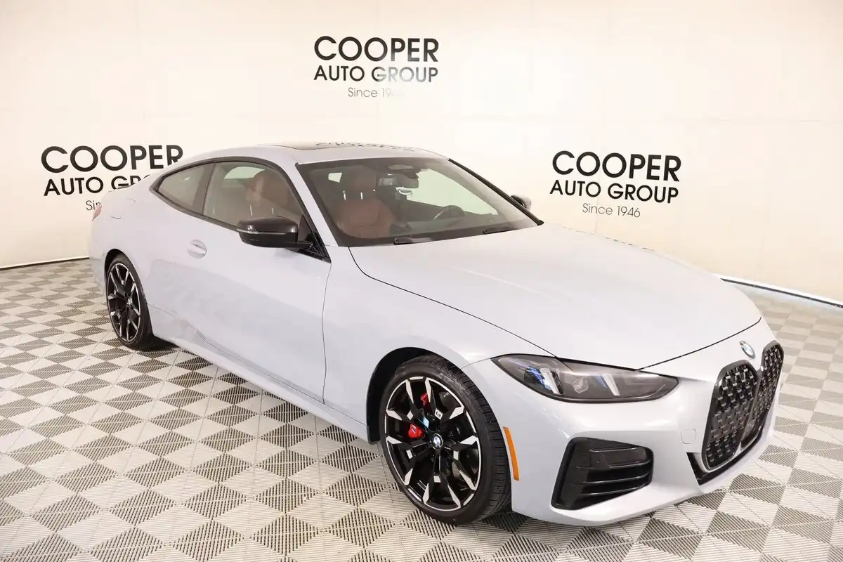 2025 BMW 4 Series 430i xDrive Coupe's photo
