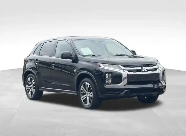 2022 Mitsubishi Outlander Sport 2.0 ES AWC CVT's photo