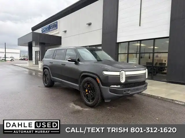 2023 Rivian R1S Adventure Quad-Motor Large Pack's photo