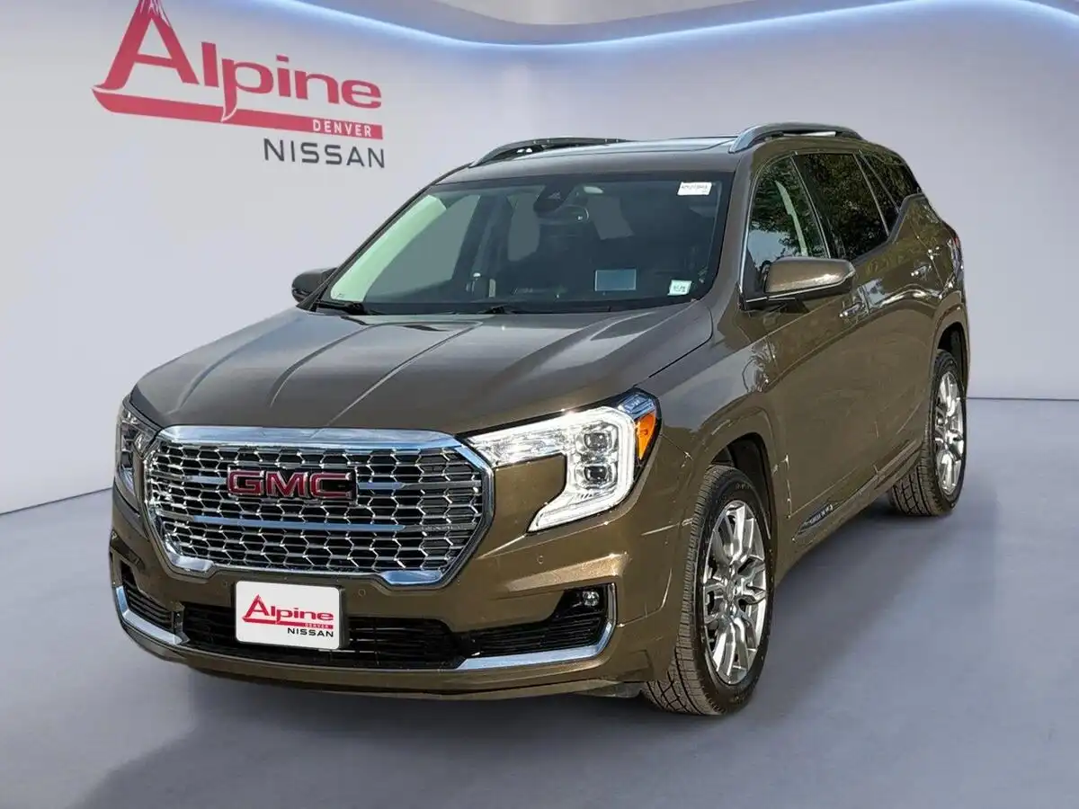 2023 GMC Terrain Denali AWD's photo