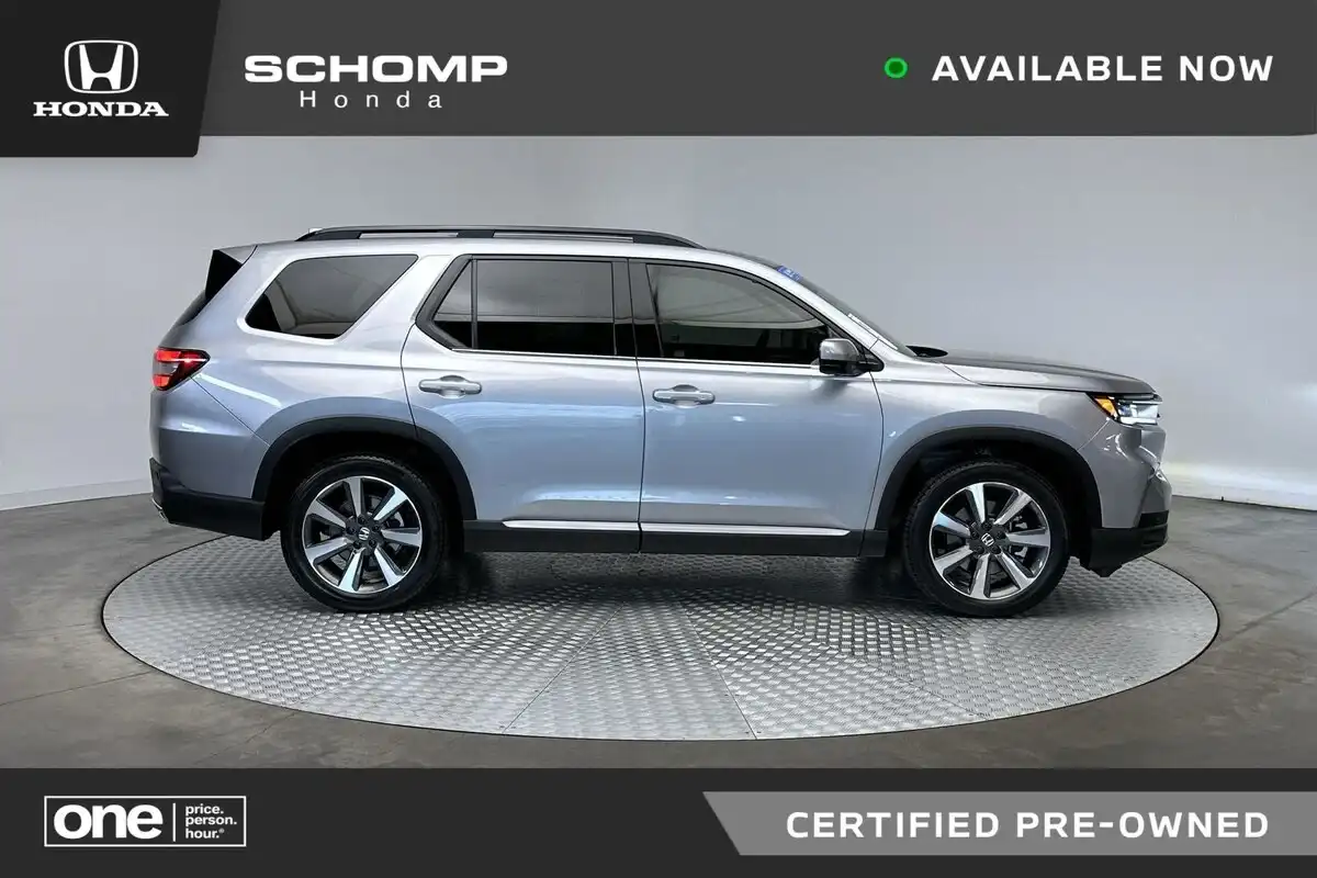 2024 Honda Pilot Elite AWD's photo