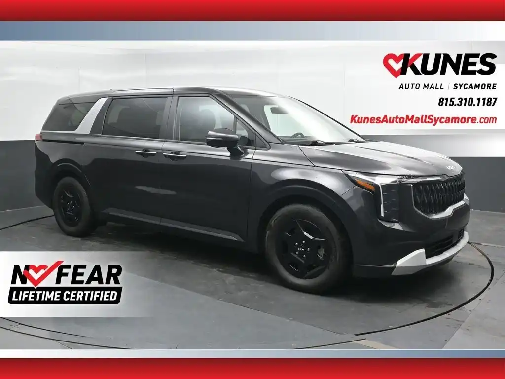 2025 Kia Sedona LXS's photo