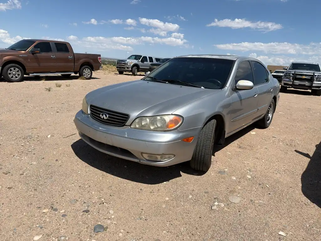 2002 INFINITI I35 Luxury Model with Sport Pkg's photo