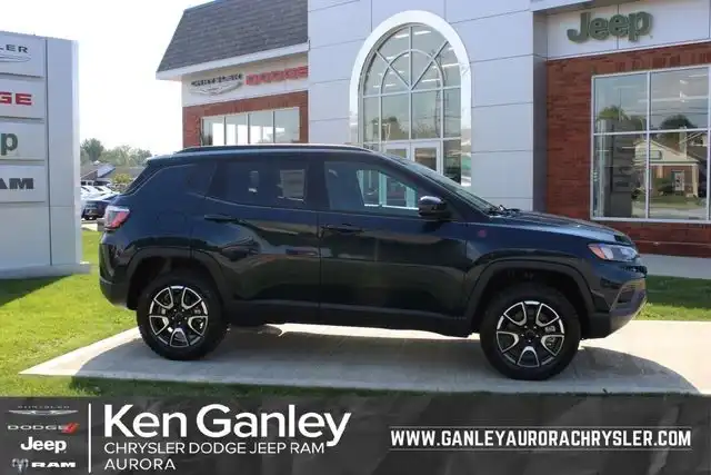 2026 Jeep Compass Trailhawk 4WD's photo