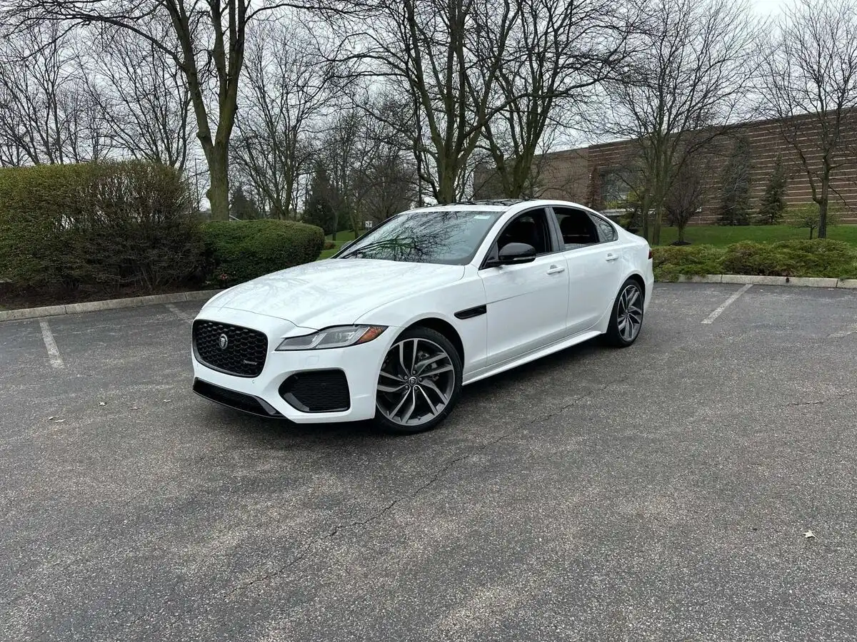 2024 Jaguar XF P300 R-Dynamic SE's photo