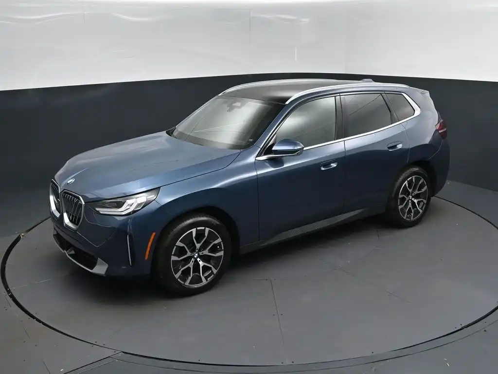 2026 BMW X3 30 XDRIVE's photo