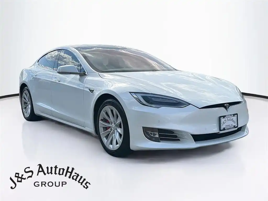 2017 Tesla Model S 75D's photo