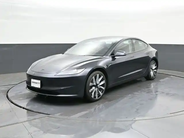 2025 Tesla Model 3 Long Range's photo
