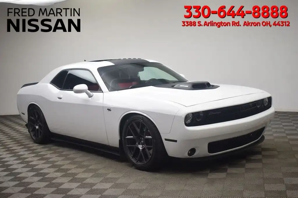 2017 Dodge Challenger R/T Shaker's photo
