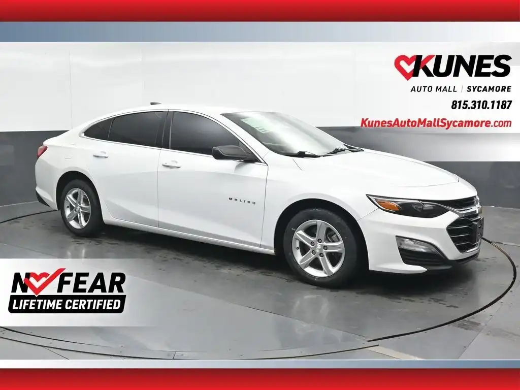 2023 Chevrolet Malibu 1LS's photo