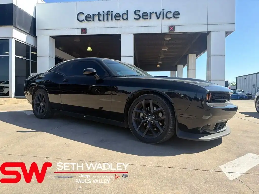 2023 Dodge Challenger R/T's photo