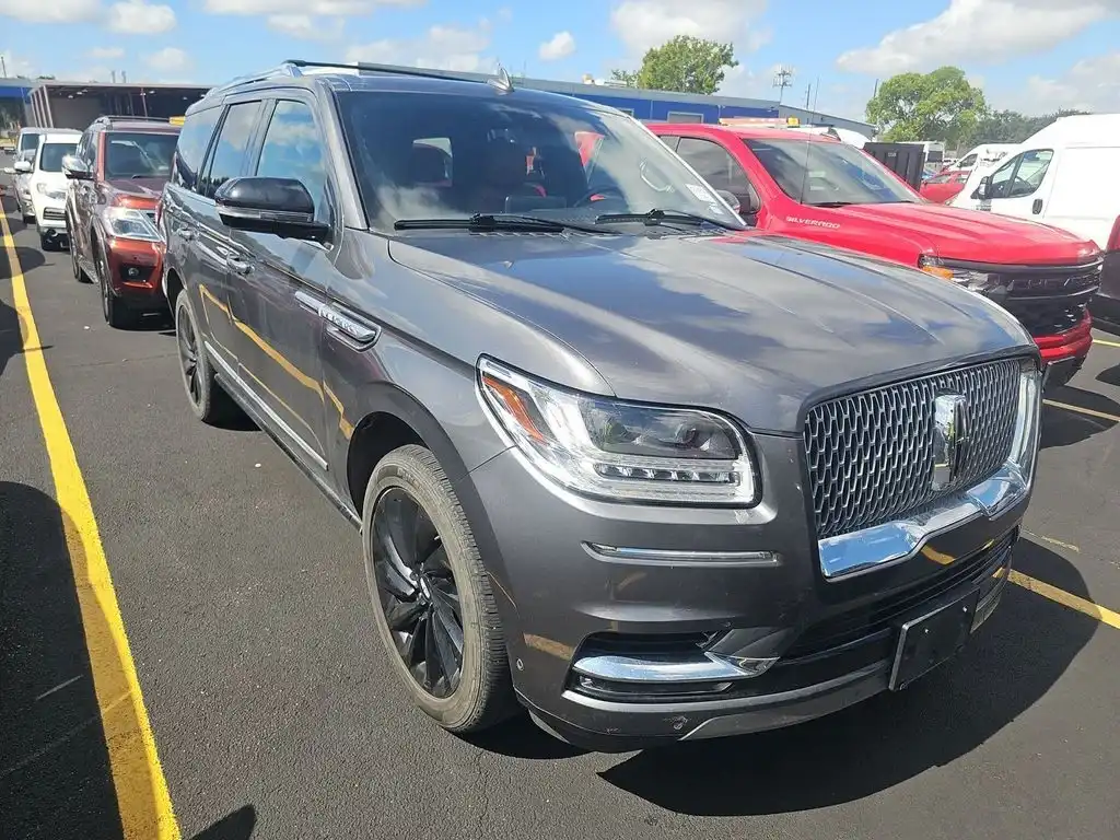 2021 Lincoln Navigator Reserve 4WD's photo