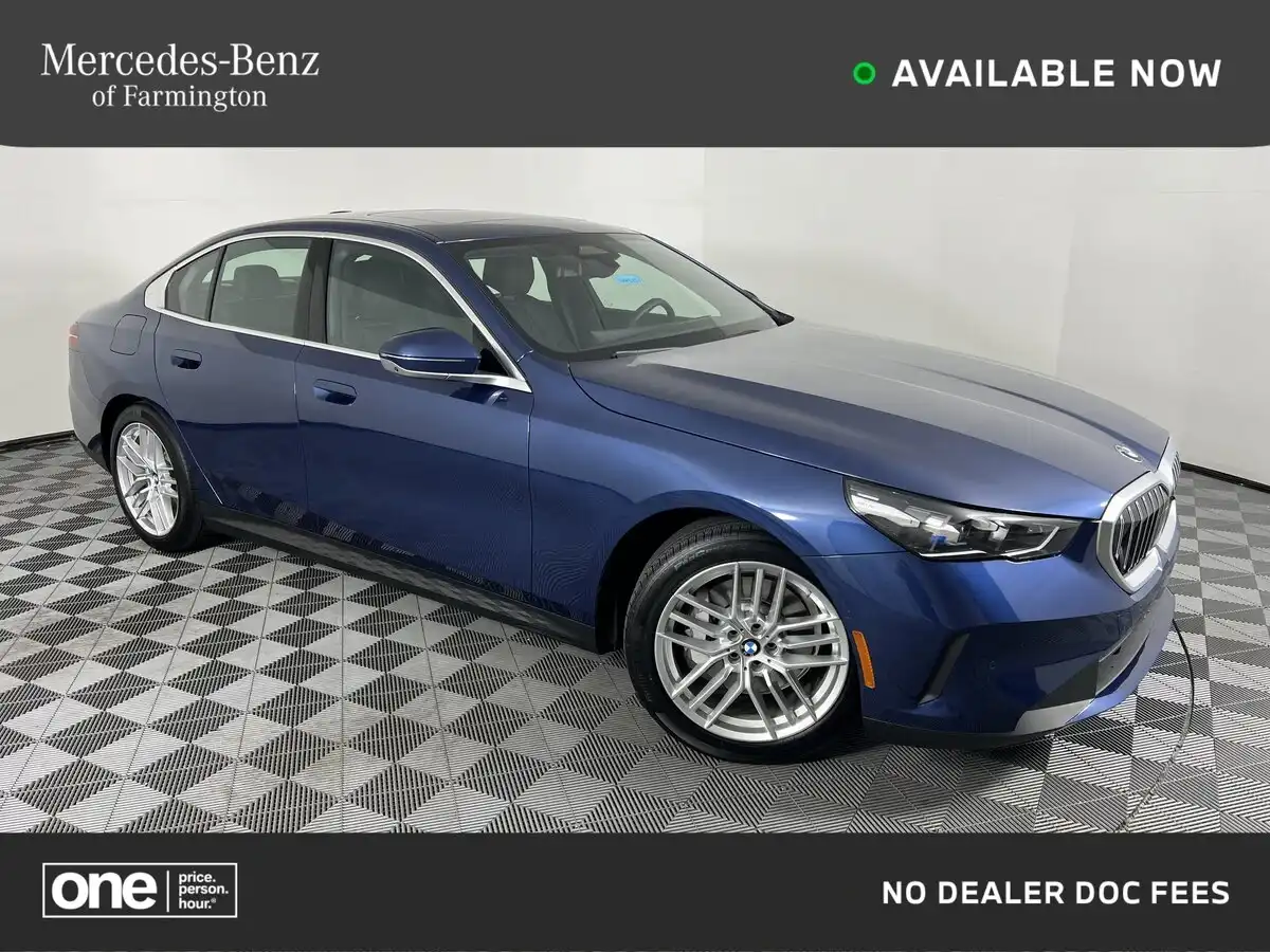 2025 BMW 5 Series 530i xDrive Sedan's photo