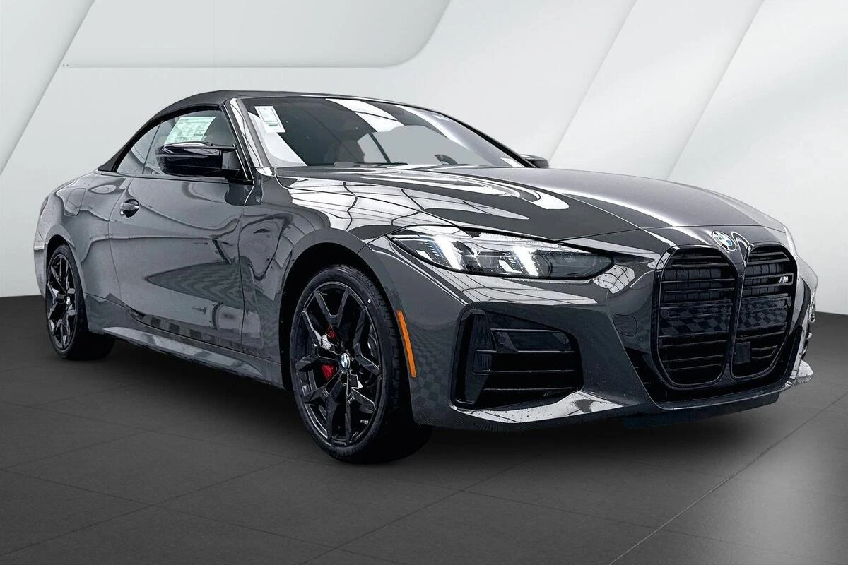 2027 BMW 4 Series M440i xDrive Convertible's photo