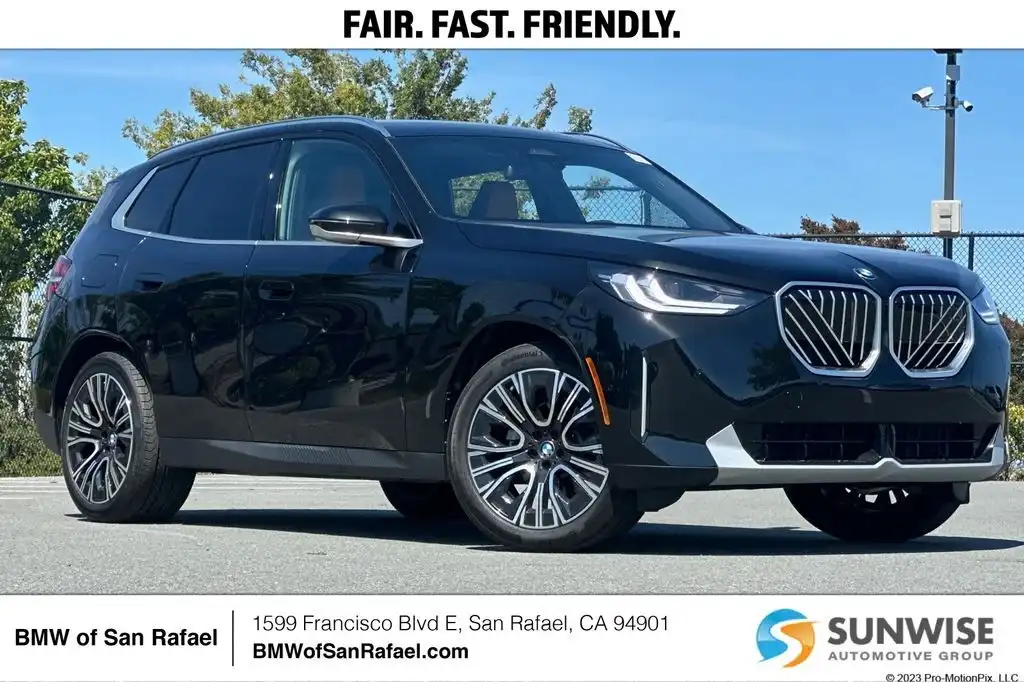 2025 BMW X3 30 XDRIVE's photo