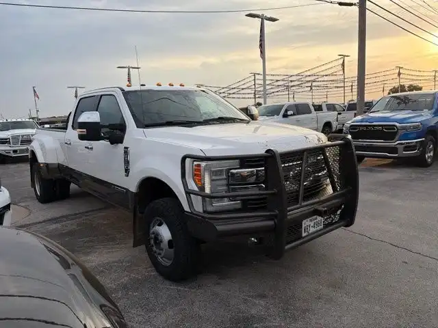 2017 Ford F-350 King Ranch 4x4 Crew Cab 8' Box DRW's photo