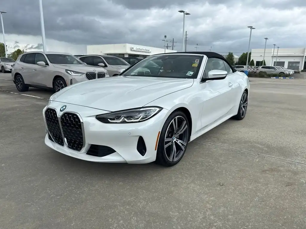 2023 BMW 4 Series 430i Convertible's photo
