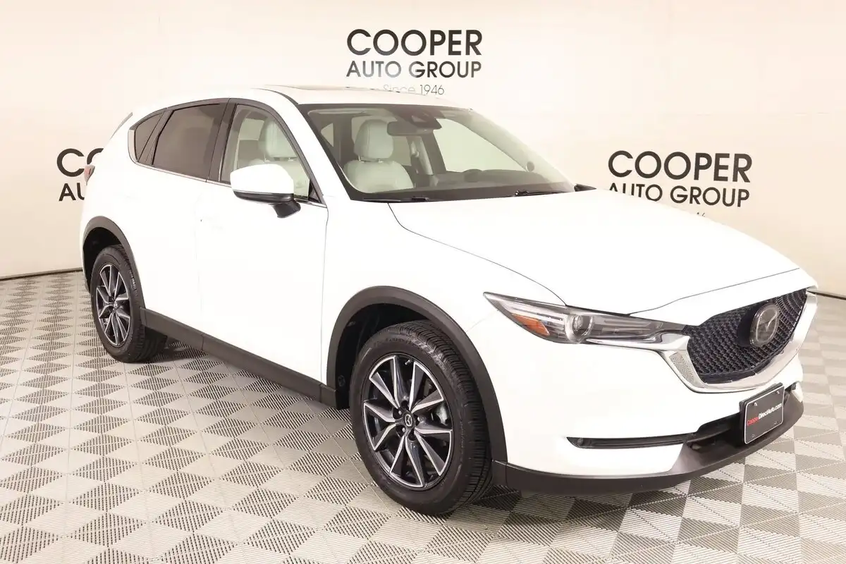 2018 Mazda CX-5 Grand Touring auto's photo