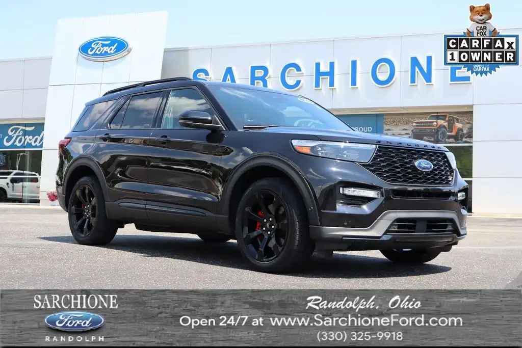 2022 Ford Explorer ST 4WD's photo