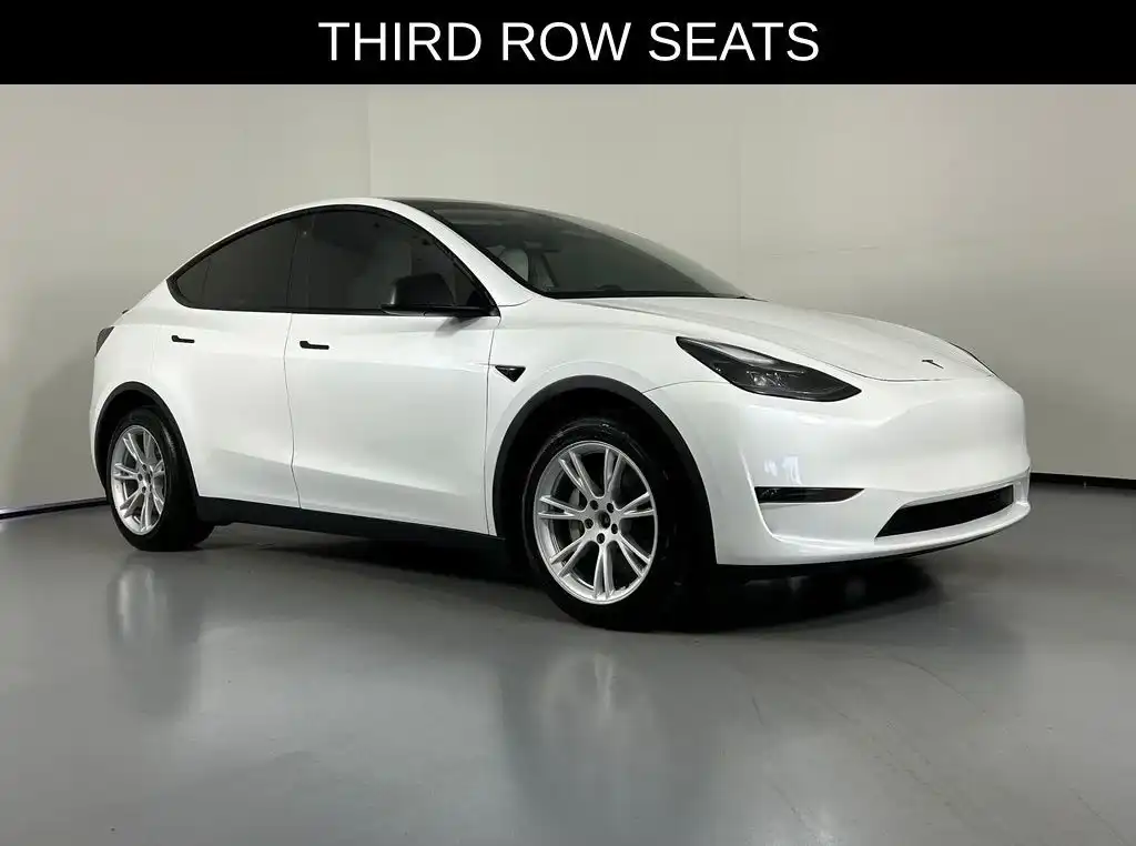 2023 Tesla Model Y Long Range Dual Motor All-Wheel Drive's photo