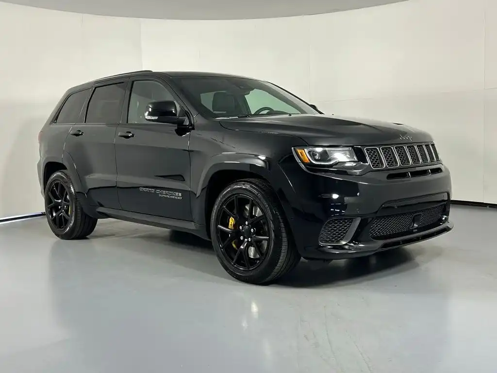 2018 Jeep Grand Cherokee Trackhawk's photo