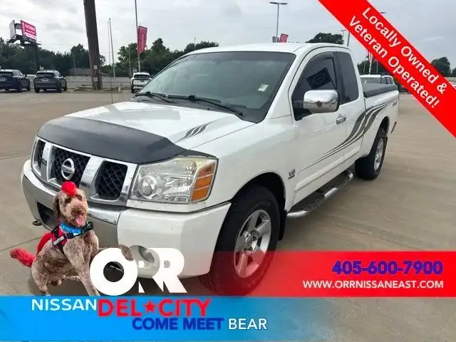 2004 Nissan Titan SE 4X4's photo