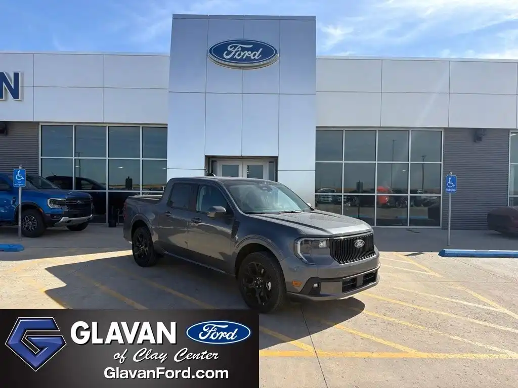 2026 Ford Maverick Premium 4WD Lobo's photo