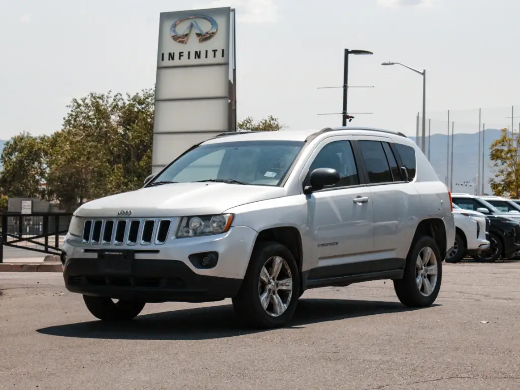 2012 Jeep Compass Sport 4X4 photo 1