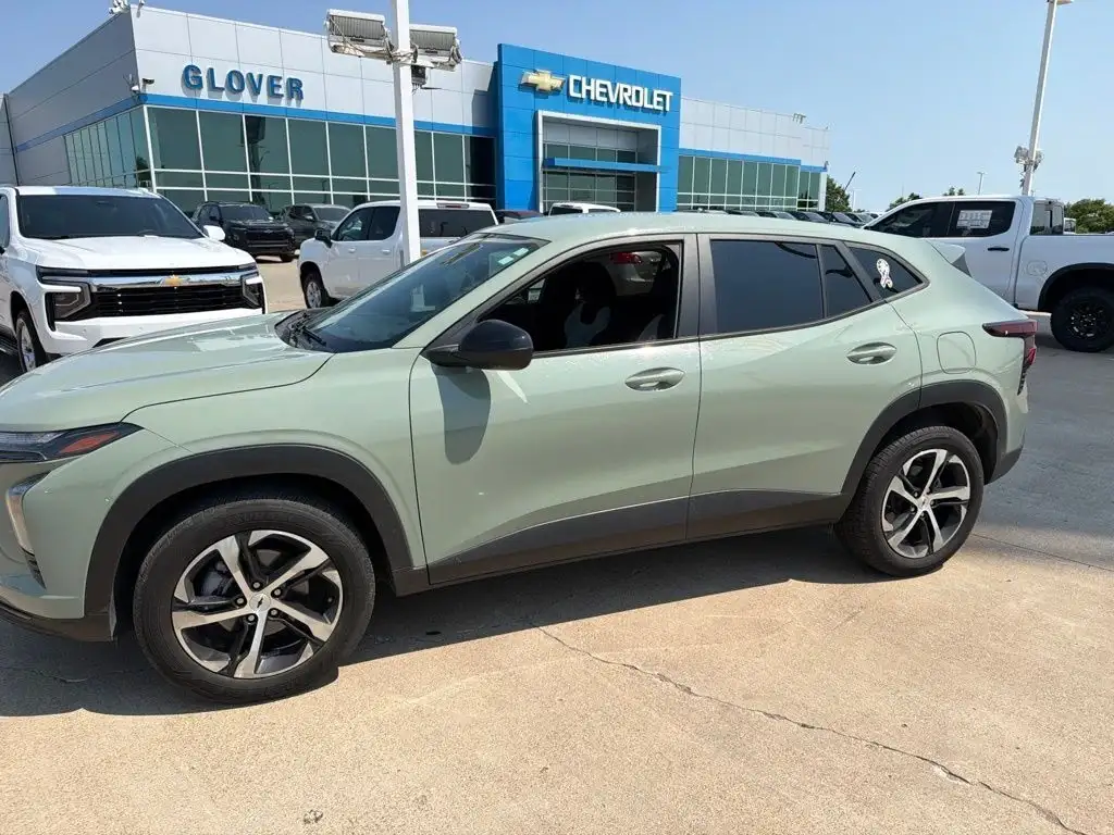 2024 Chevrolet Trax 1RS's photo