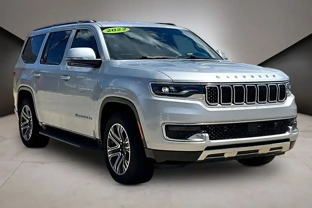 2022 Jeep Wagoneer Series III 4WD's photo