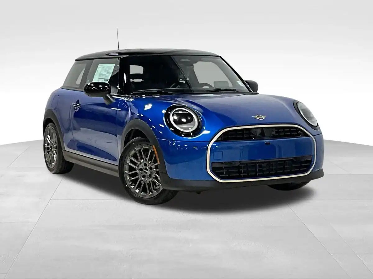 2026 MINI Hardtop's photo