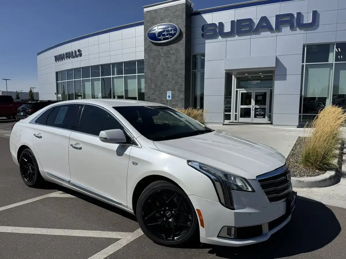2018 Cadillac XTS 3.6L Luxury AWD's photo