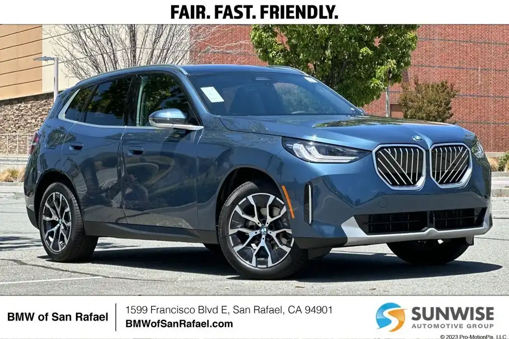 2025 BMW X3 30 XDRIVE's photo