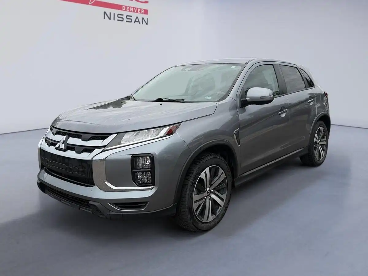2024 Mitsubishi Outlander Sport 2.0 LE AWC CVT's photo