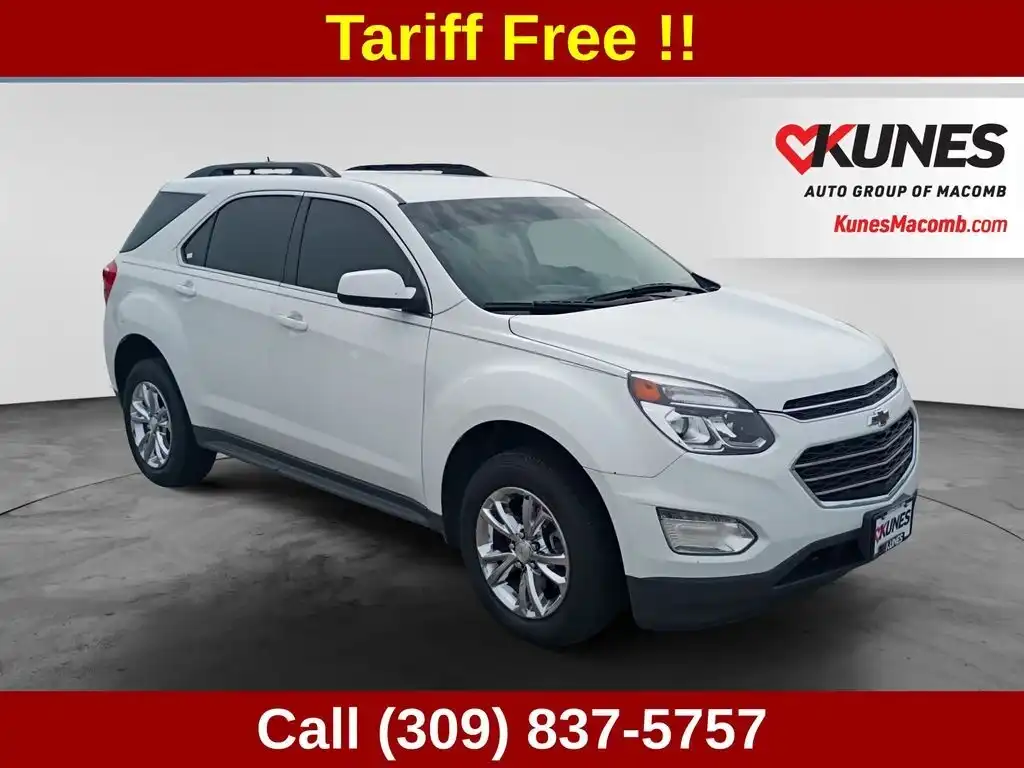2017 Chevrolet Equinox LT's photo