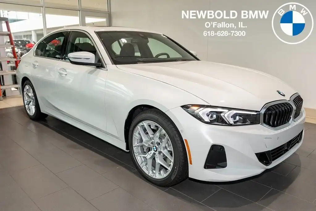 2026 BMW 3 Series 330i xDrive Sedan's photo