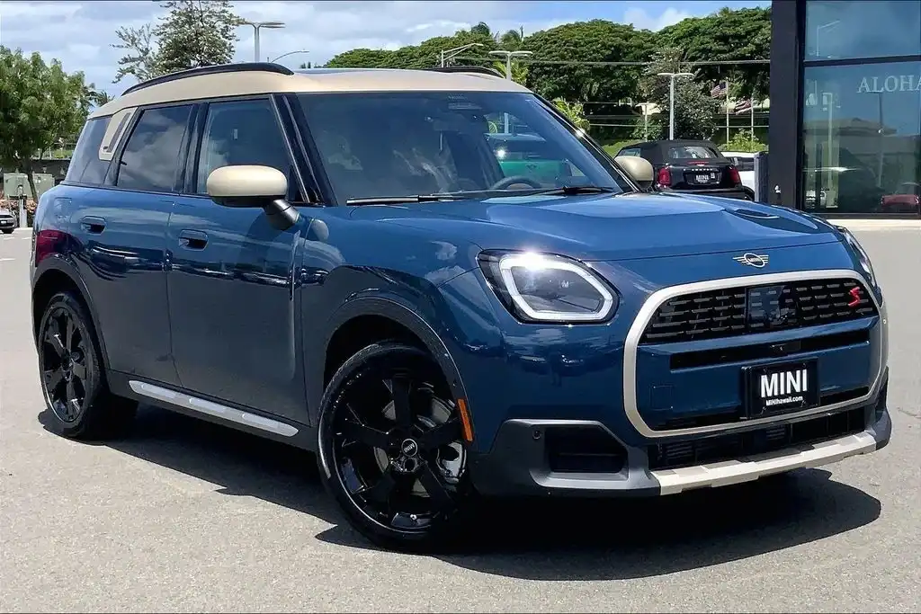 2027 MINI Countryman S ALL4's photo
