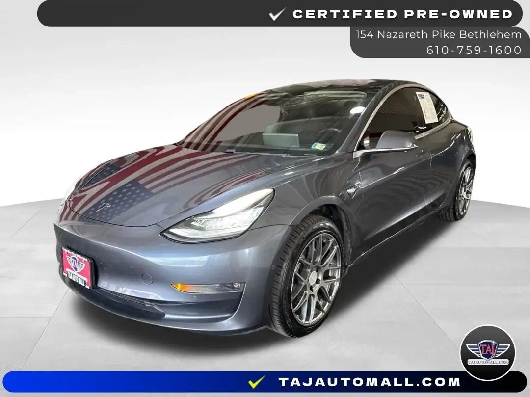 2018 Tesla Model 3 Long Range photo 1