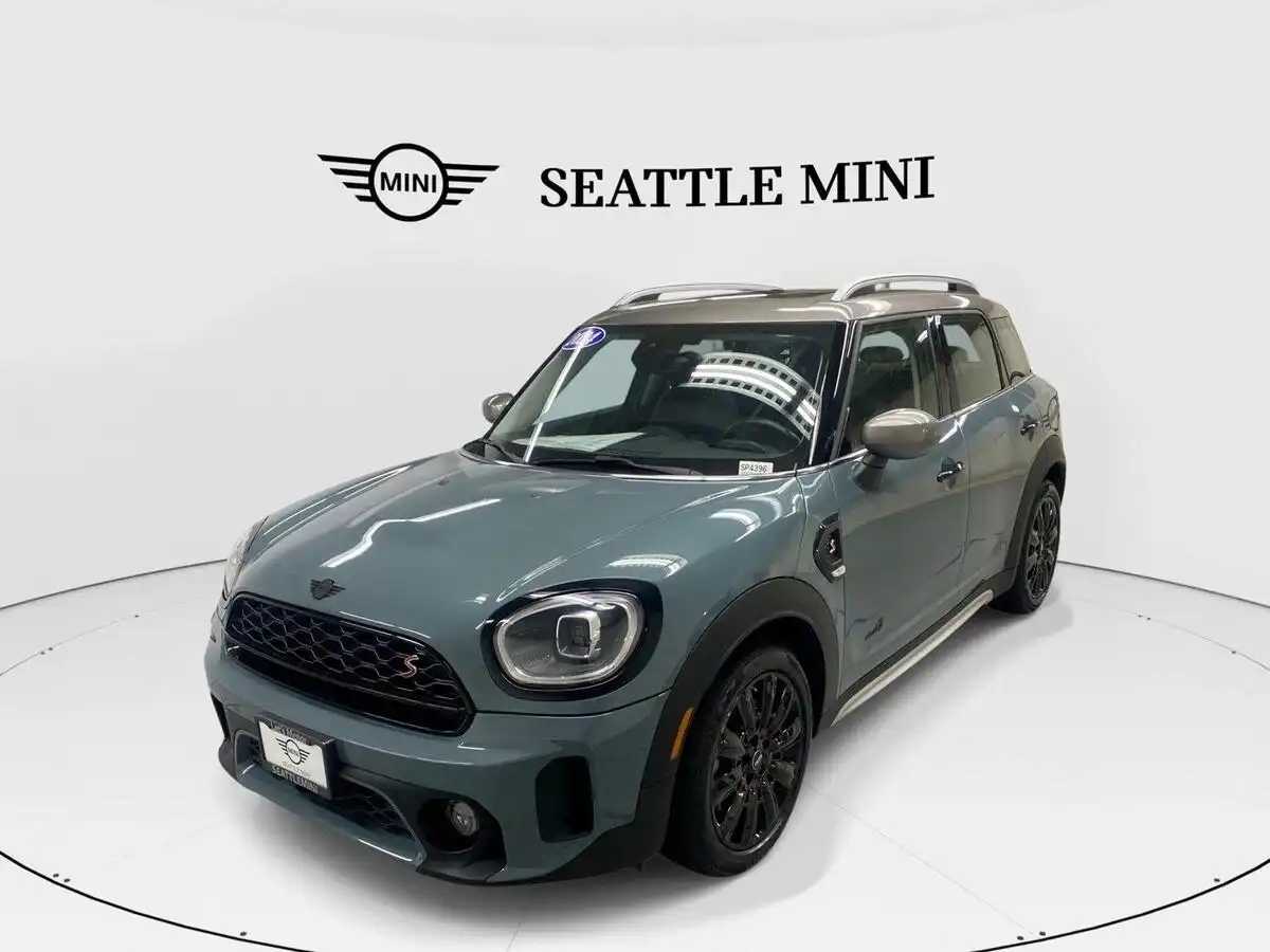 2024 MINI Countryman Cooper S ALL4's photo