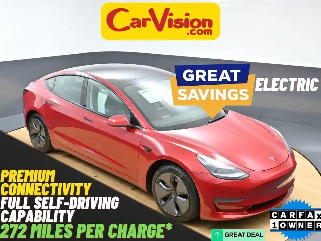 2022 Tesla Model 3 Standard Range Plus's photo