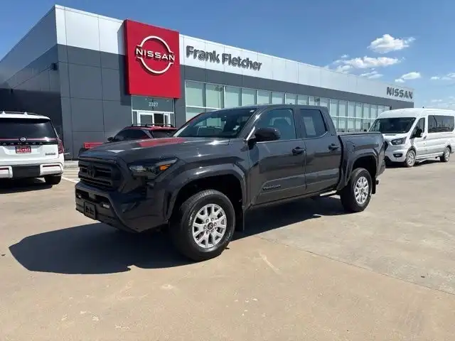 2025 Toyota Tacoma SR5 4WD Double Cab Long Bed's photo
